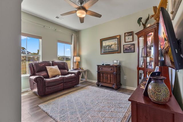 5672 Canary Island Ct., Myrtle Beach, SC 29577
