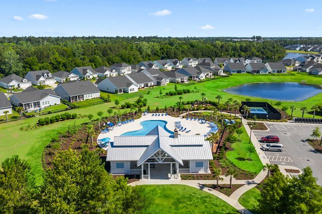 5672 Canary Island Ct., Myrtle Beach, SC 29577