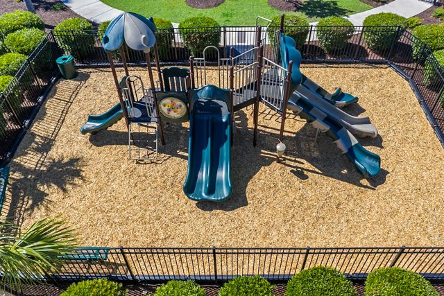 5672 Canary Island Ct., Myrtle Beach, SC 29577