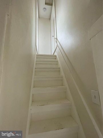 24 HARRISON AVE N, Middle River, MD 21220