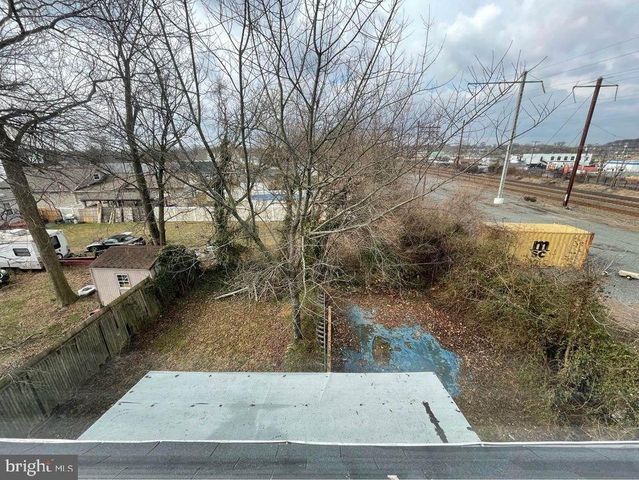 24 HARRISON AVE N, Middle River, MD 21220