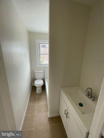 24 HARRISON AVE N, Middle River, MD 21220