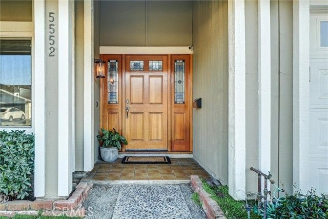 5552 Ridgebury Drive, Huntington Beach, CA 92649