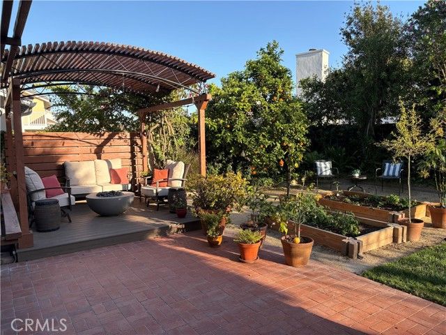 5552 Ridgebury Drive, Huntington Beach, CA 92649