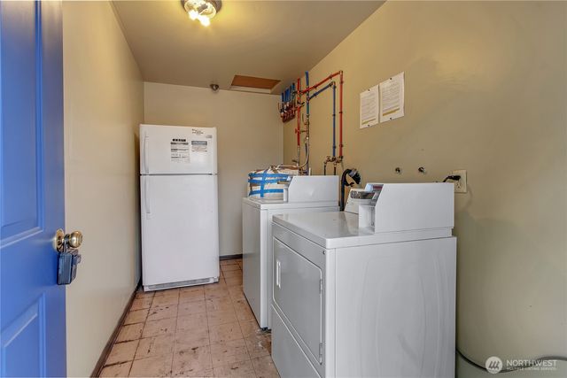 838 Harrington Avenue NE, Renton, WA 98056