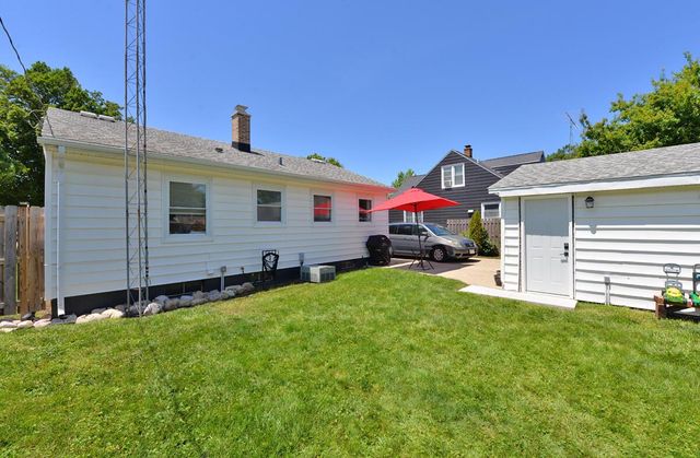 3815 17th AVENUE, Kenosha, WI 53140