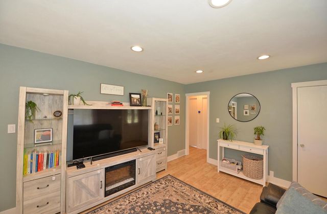 3815 17th AVENUE, Kenosha, WI 53140