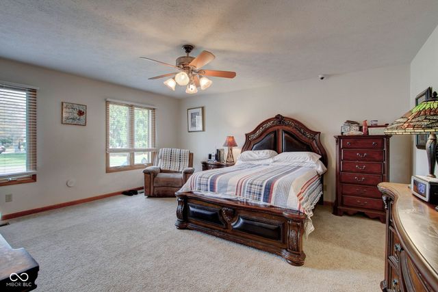 303 Wellington Overlook, Noblesville, IN 46060