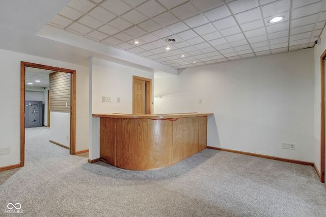 303 Wellington Overlook, Noblesville, IN 46060