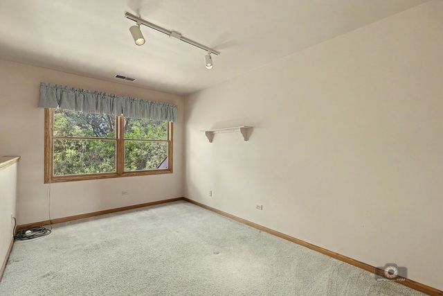5122 Tomcin Trail, Oak Lawn, IL 60453