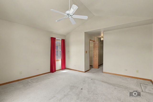5122 Tomcin Trail, Oak Lawn, IL 60453