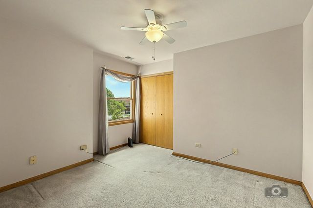 5122 Tomcin Trail, Oak Lawn, IL 60453