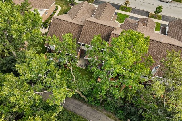 5122 Tomcin Trail, Oak Lawn, IL 60453