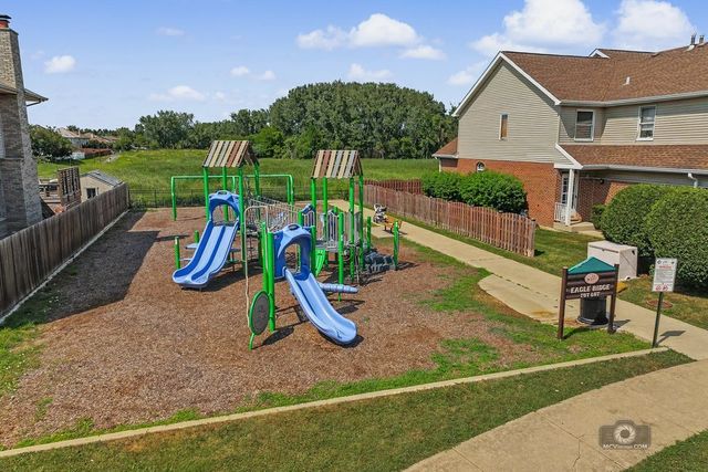 5122 Tomcin Trail, Oak Lawn, IL 60453