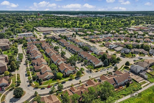 5122 Tomcin Trail, Oak Lawn, IL 60453