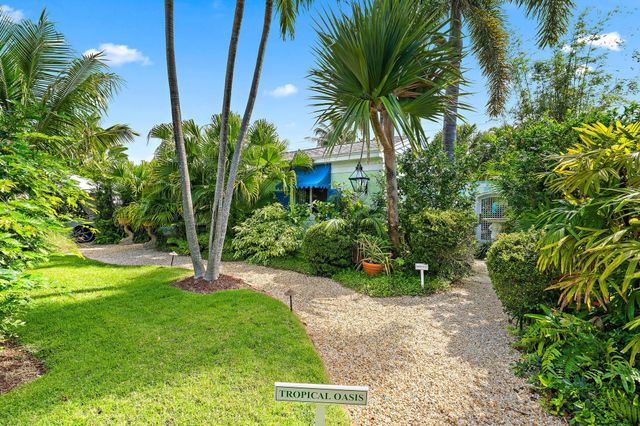 7704 Martin Avenue, West Palm Beach, FL 33405