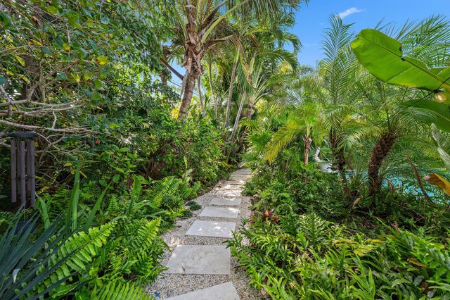 7704 Martin Avenue, West Palm Beach, FL 33405