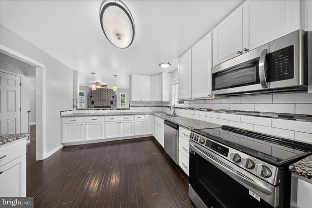 215 TINA MARIE LN, Smyrna, DE 19977
