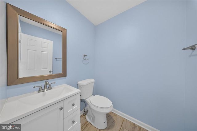 215 TINA MARIE LN, Smyrna, DE 19977