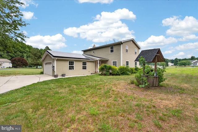 215 TINA MARIE LN, Smyrna, DE 19977