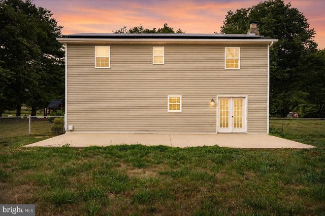 215 TINA MARIE LN, Smyrna, DE 19977