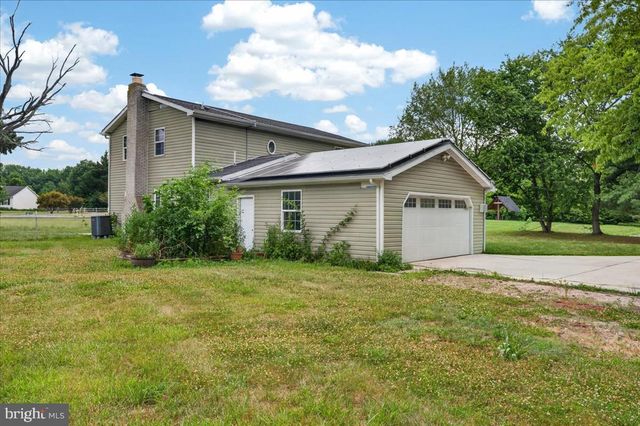 215 TINA MARIE LN, Smyrna, DE 19977