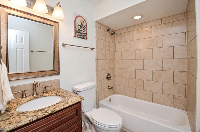 5515 Saxon Drive, Houston, TX 77092
