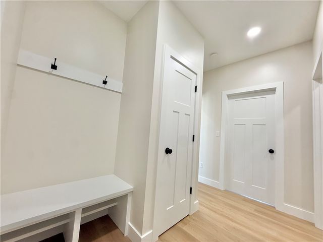 3154 Spiker Ln, Neshannock Twp, PA 16105