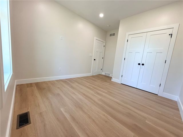 3154 Spiker Ln, Neshannock Twp, PA 16105