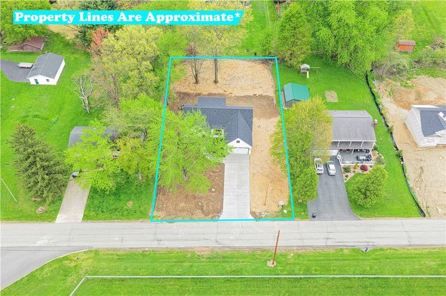 3154 Spiker Ln, Neshannock Twp, PA 16105