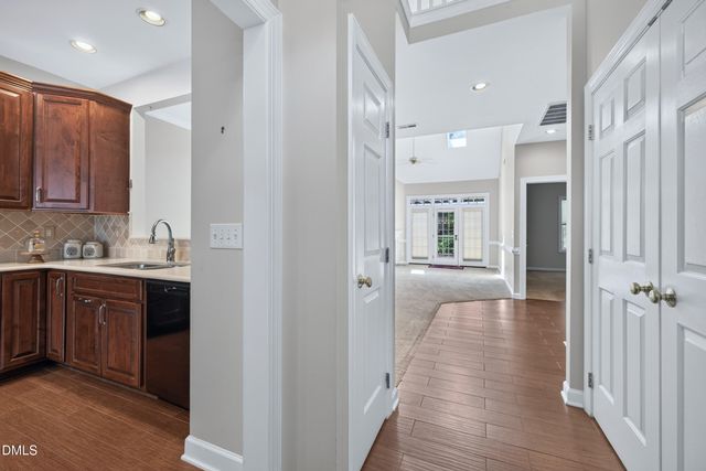 1641 Shepherds Glade Drive, Apex, NC 27523