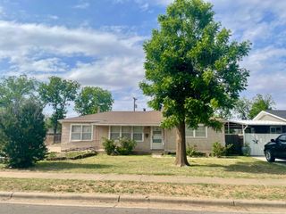 1918 42nd Street, Lubbock, TX 79412