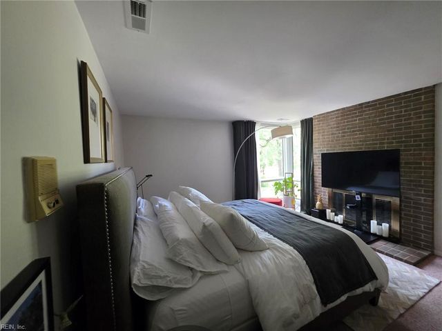 717 Botetourt GDNS, Norfolk, VA 23507