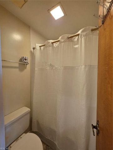 717 Botetourt GDNS, Norfolk, VA 23507