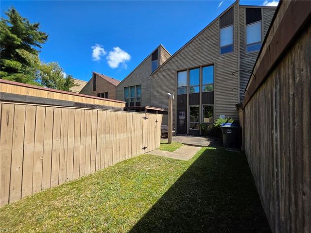 717 Botetourt GDNS, Norfolk, VA 23507