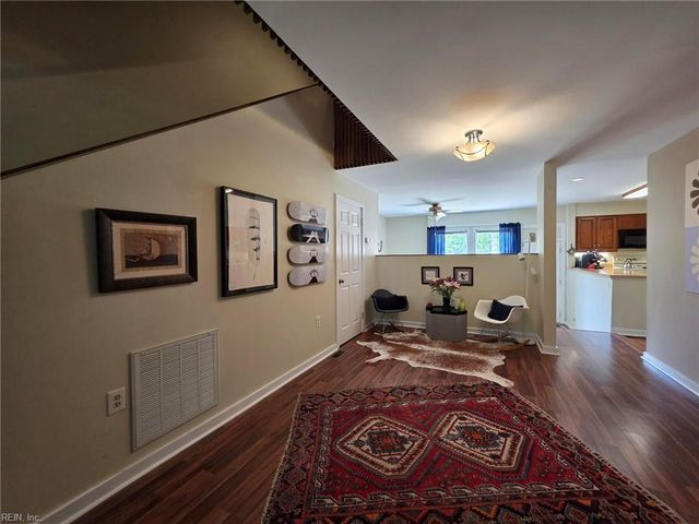 717 Botetourt GDNS, Norfolk, VA 23507