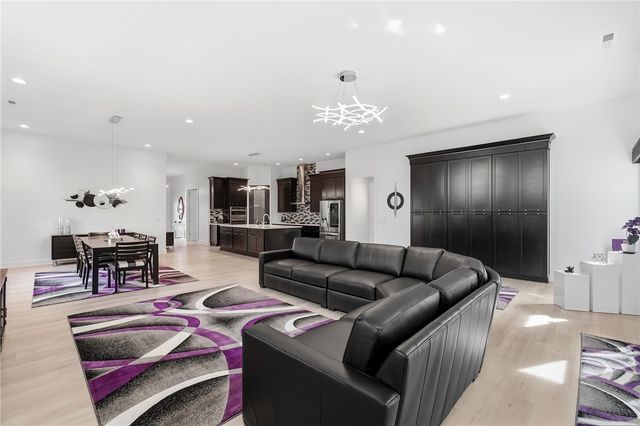9493 Monaco Circle, Centerville, OH 45458