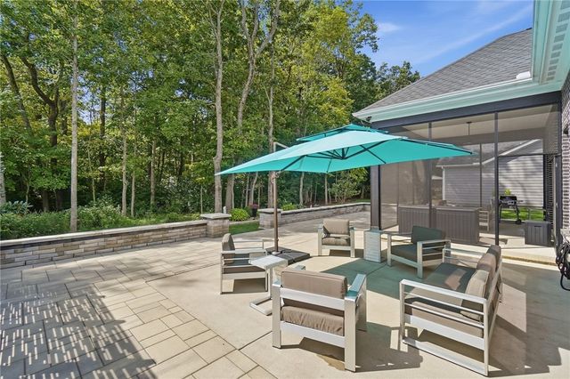 9493 Monaco Circle, Centerville, OH 45458