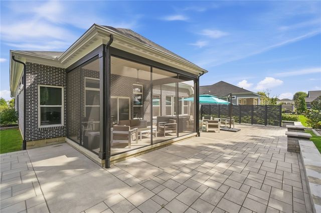 9493 Monaco Circle, Centerville, OH 45458