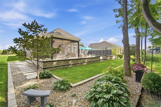 9493 Monaco Circle, Centerville, OH 45458