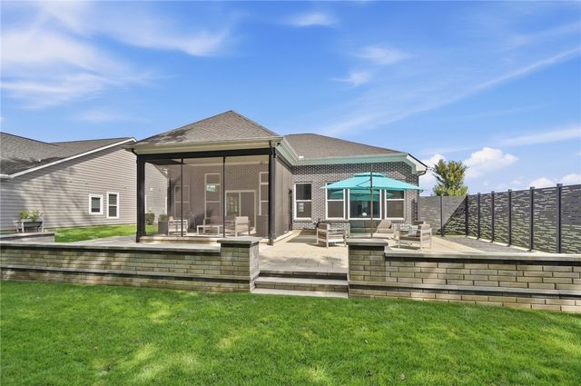 9493 Monaco Circle, Centerville, OH 45458