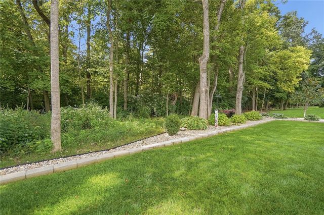 9493 Monaco Circle, Centerville, OH 45458