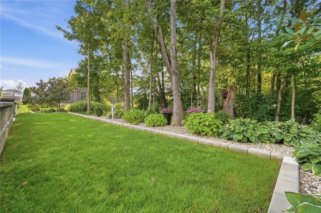 9493 Monaco Circle, Centerville, OH 45458