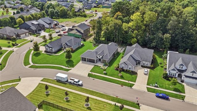 9493 Monaco Circle, Centerville, OH 45458