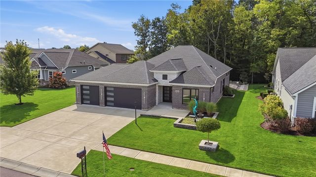 9493 Monaco Circle, Centerville, OH 45458