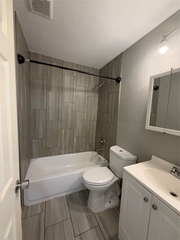 1608 Edgemont Drive, Mesquite, TX 75149