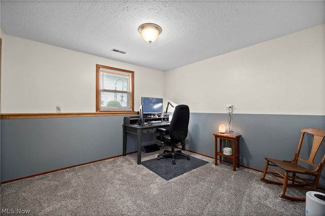 923 Hillside Drive, Amherst, OH 44001