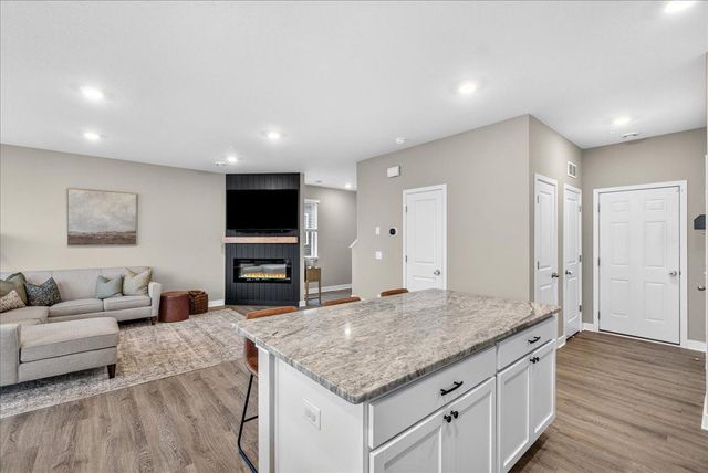 6420 Genevieve Trail S, Cottage Grove, MN 55016