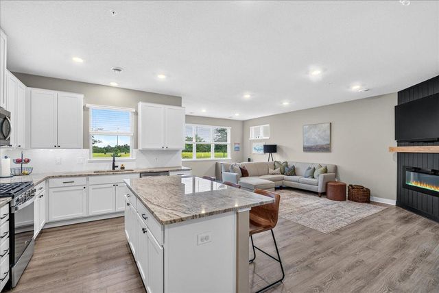 6420 Genevieve Trail S, Cottage Grove, MN 55016