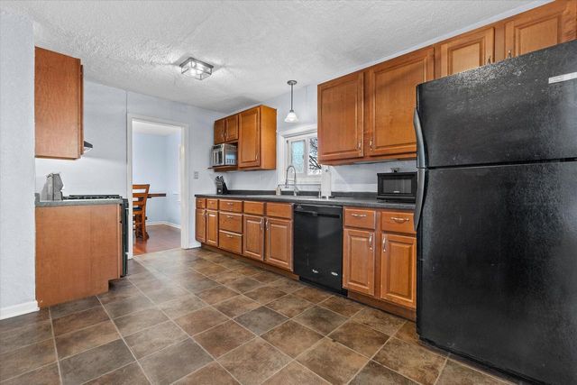 2858 S 53rd STREET, Milwaukee, WI 53219